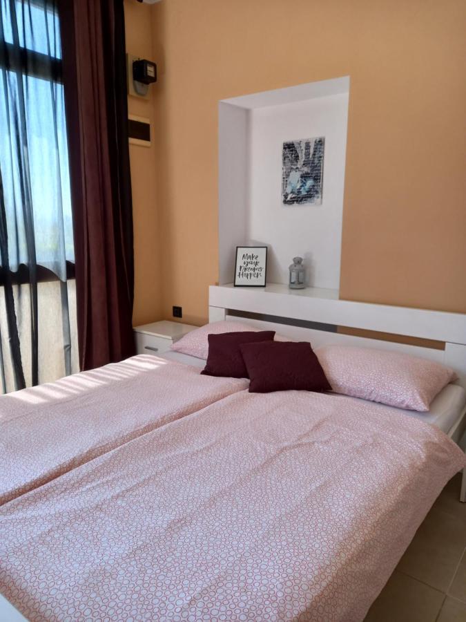 Luna Rijeka Buitenkant foto